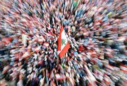 الثوار الحقيقيون والثورة الـمـجازية