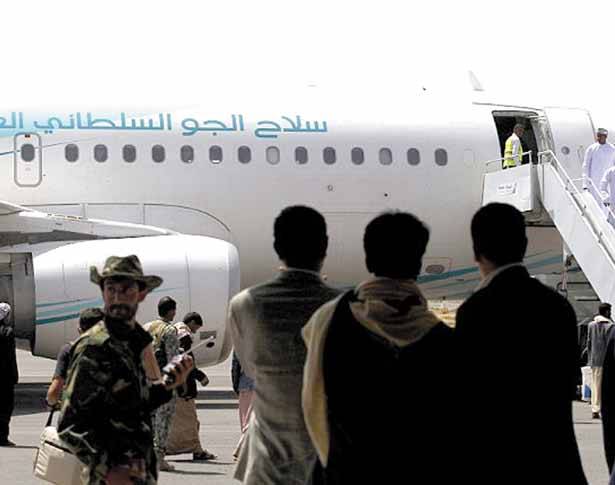 السعوديّة تُعلن عن مقتل جنديين في نجران
الحوثي : رابحون في مُواجهة المجرمين الذين يقتلون شعبنا