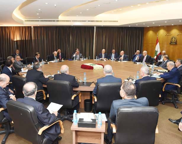 الحوار والفراغ