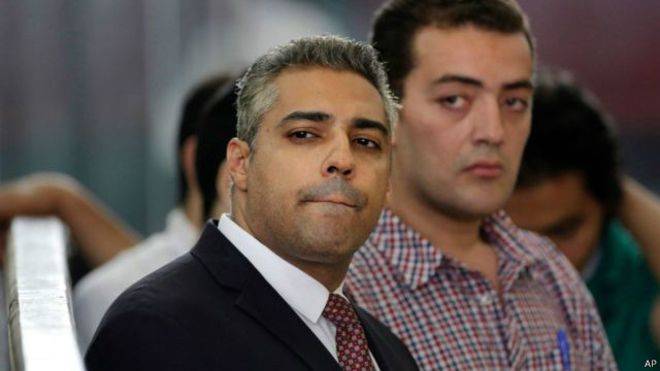 الرئيس المصري عبد الفتاح السيسي يصدر عفوا رئاسيا عن 100 سجين بينهم صحفيا الجزيرة محمد فهمي وباهر محمد
