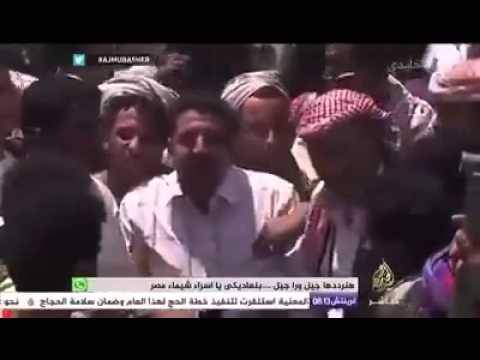 بالفيديو.. سرقة موبايل مذيع قناة الجزيرة على الهواء مباشر