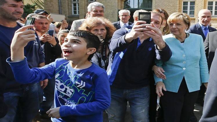 ألمانيا ستمنح كل لاجئ 670 يورو شهريا اعتبارا من العام المقبل
