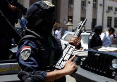 الشرطة المصرية تعلن قتل 9 "ارهابيين" كانوا يعدون لهجمات خلال الاضحى