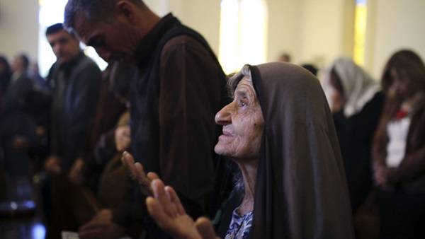 ماذا ينتظر مسيحيو العراق في الأردن ولبنان ؟