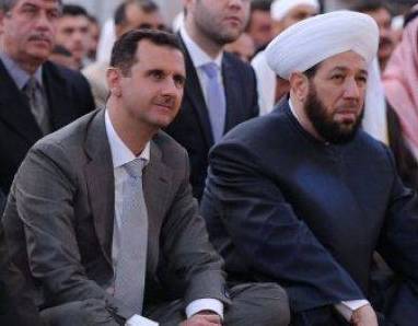 رفض تشبيه مفتي سوريا الاسد بالرسول