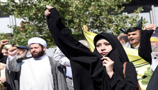 إيران تجدد انتقاداتها لموسم الحج ..والسعودية ترد