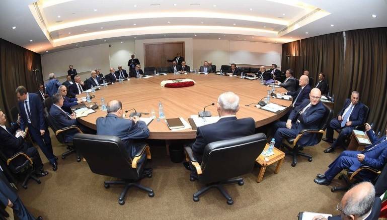 الترقيات عقدة طاولة الحوار ومجلس الوزراء