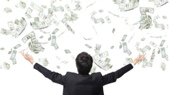 ماذا تفعل لو دخل حسابك البنكي مليون دولار؟