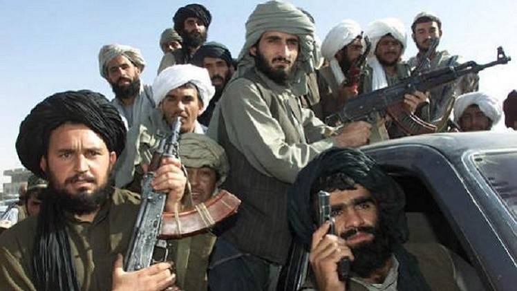 احتدام المعارك في قندوز لليوم الثالث بدعم أجنبي للقوات الأفغانية