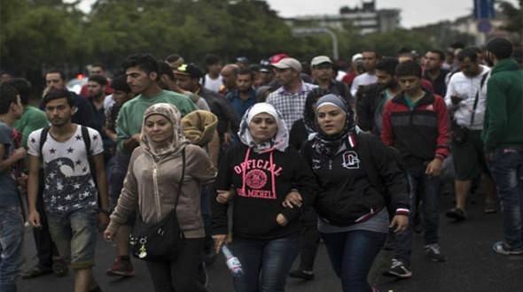 اجراءات توطين اللاجئين السوريين الجدد في بريطانيا