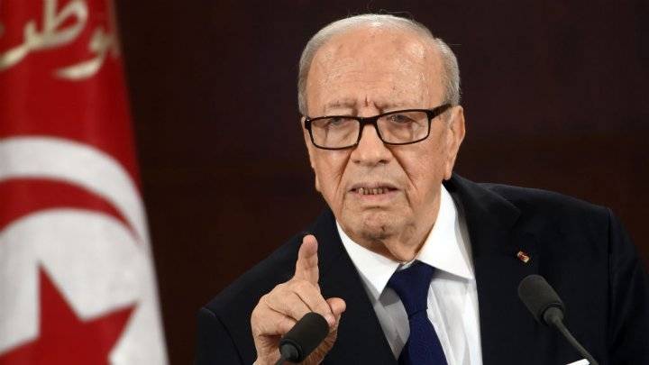تونس: رئاسة الجمهورية تعلن إنهاء العمل بحالة الطوارئ في البلاد