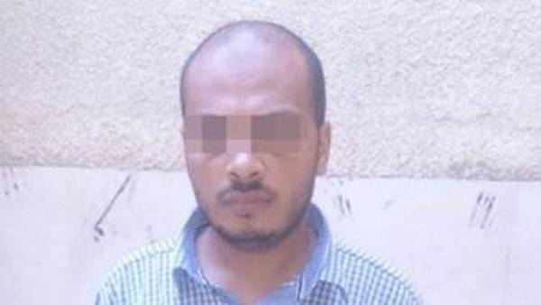 محتال مصري استيقظ ضميره في الحج فعاد وسلم نفسه للشرطة