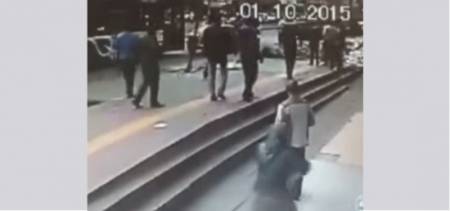 بالفيديو .. لحظة مقتل 12 شخصا دهساً