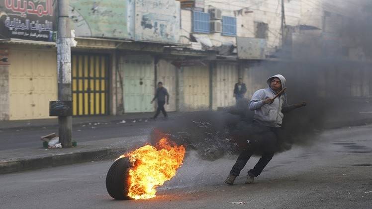 بوادر انتفاضة ثالثة تجتاح الشارع الفلسطيني وسط ترحيب فتح وحماس