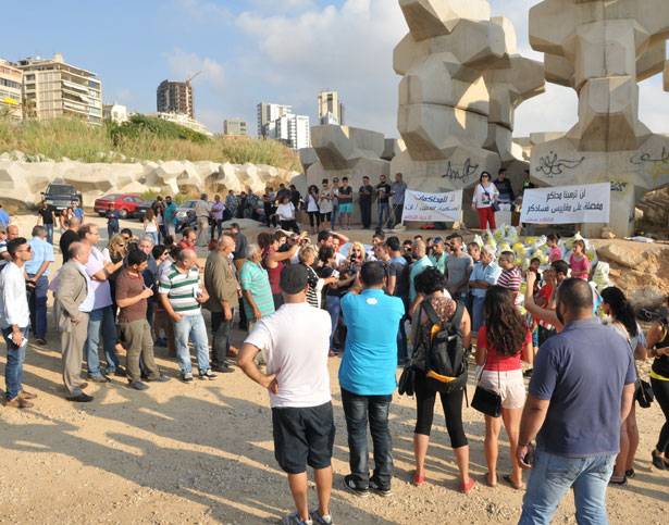 الدولة غير جدية بملف النفايات وتؤخره
طبقة سياسية فاشلة أمام التسوية السياسية