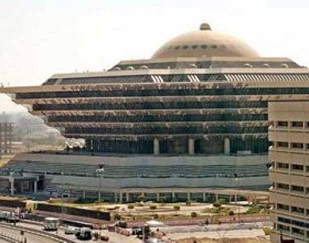 السعودية : ضبط مركز للمواد المتفجرة