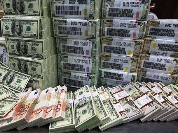 تعرّف على عدد “مليارديرات” السعودية والإمارات وحجم ثرواتهم