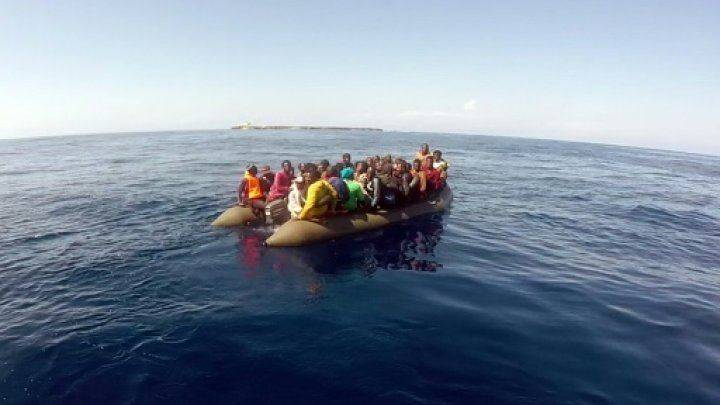 إنقاذ 115 مهاجراً مغربياً قبالة السواحل الإسبانية