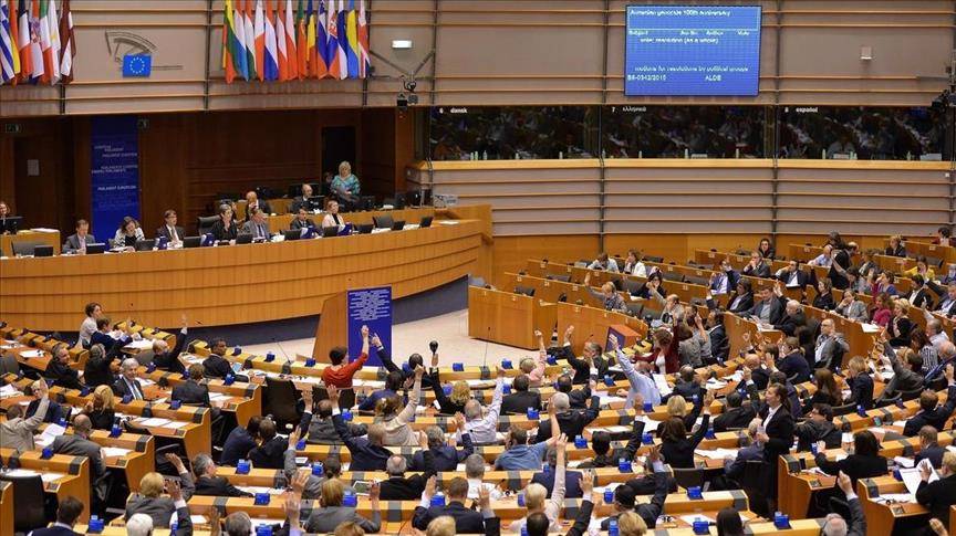 البرلمان الأوروبي يدعو إلى "إستراتيجية مشتركة" مع موسكو تجاه سوريا