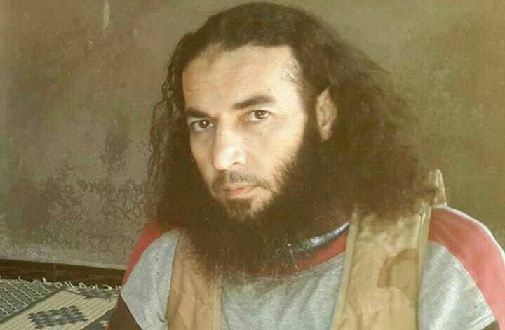 قيادي بجبهة النصرة يهرب من سجن تنظيمه بعد عام من الاعتقال