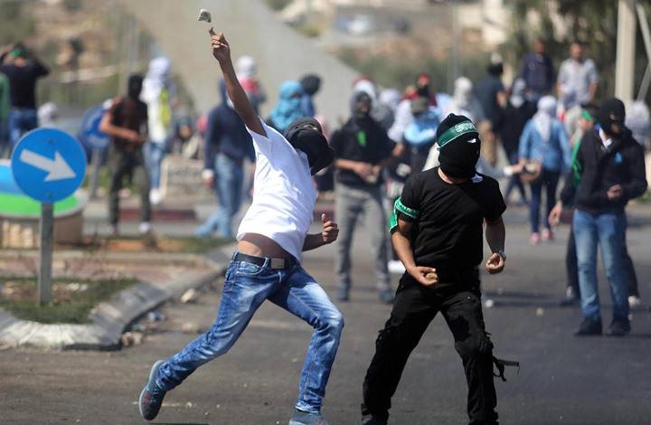 الفلسطينيون يغضبون والهستيريا تصيب الاحتلال
