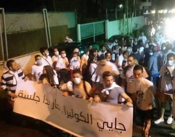 «طلعت ريحتكم» توقظ سلام عند الخامسة صباحاً: «قوم عالجلسة... الكوليرا جايي»