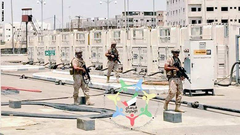 بالصور.. نجل ولي عهد أبو ظبي خلال مشاركته مع قوات التحالف في اليمن