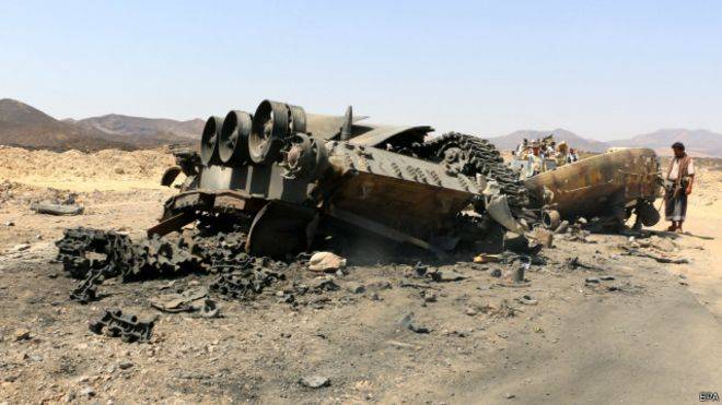 اليمن: الحوثيون يعلنون تدمير بارجة في باب المندب