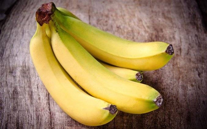 ماذا يحصل لجسمك إذا اكلت موزة واحدة قبل أن تنام؟