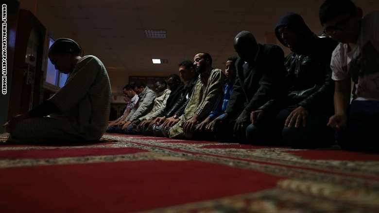 لماذا تلزم فرنسا الأئمة الجزائريين بالحصول على دبلوم جامعي في العلمانية؟