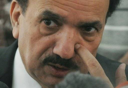داعش يتبنى اعتداء دام على حافلة في كراتشي