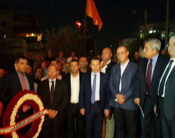 باسيل يضع إكليلاً من الزهر
على ضريح شهداء الجيش في الحدت