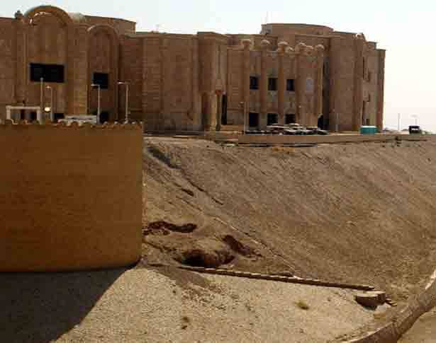 القوات العراقيّة تستعيد
قصر صدام حسين