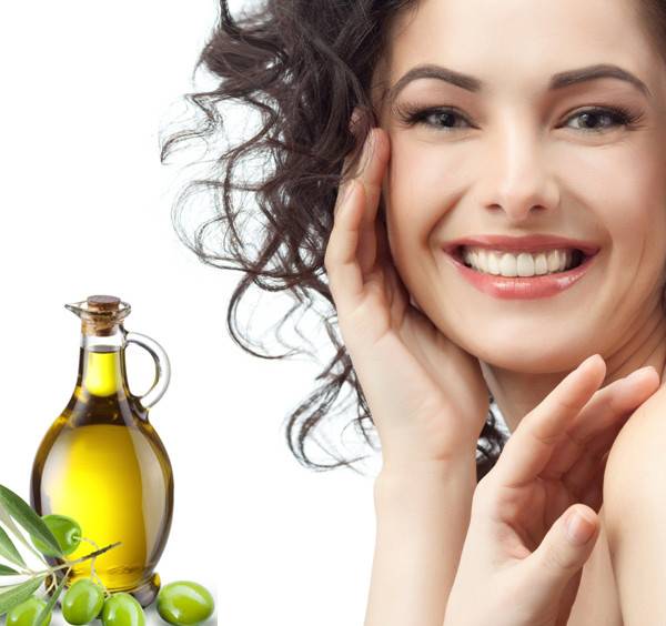 فوائد زيت الزيتون الجمالية