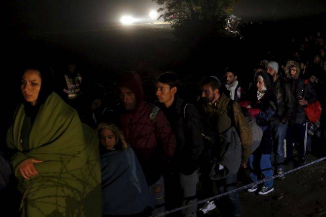 أزمة المهاجرين: المجر تغلق حدودها مع كرواتيا لمنع التدفق