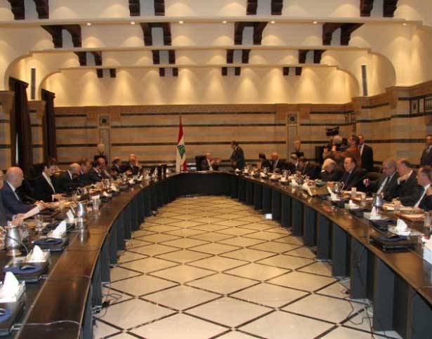 هل تشل المواقف المتصلبة البلاد كليا؟