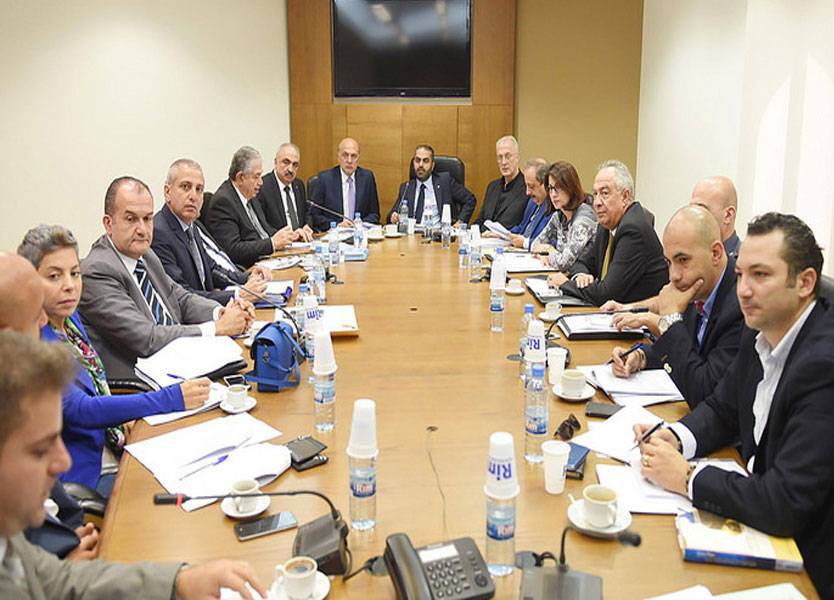 فرعية اللجان المشتركة و مشروع قانون المعاملات الالكترونية