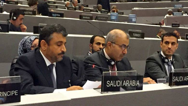 السعودية: إيران هي الدولة الوحيدة التي ارتكبت الجرائم والفوضى في مواسم الحج.. وتتاجر بآلام الضحايا
