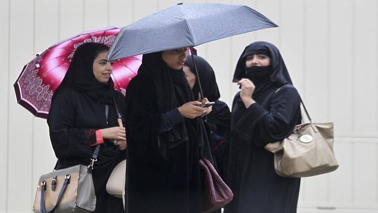 أشهر 9 سعوديات ارتمين في حضن الإرهاب