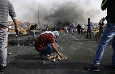 إصابة فلسطينيين بمواجهات مع جيش الاحتلال في الضفة