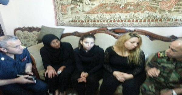 خير زار منازل آل صفوان في الأوزاعي: ناجيان يصلان ليلاً
