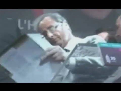 بالفيديو.. رشق هولاند بمسحوق أبيض