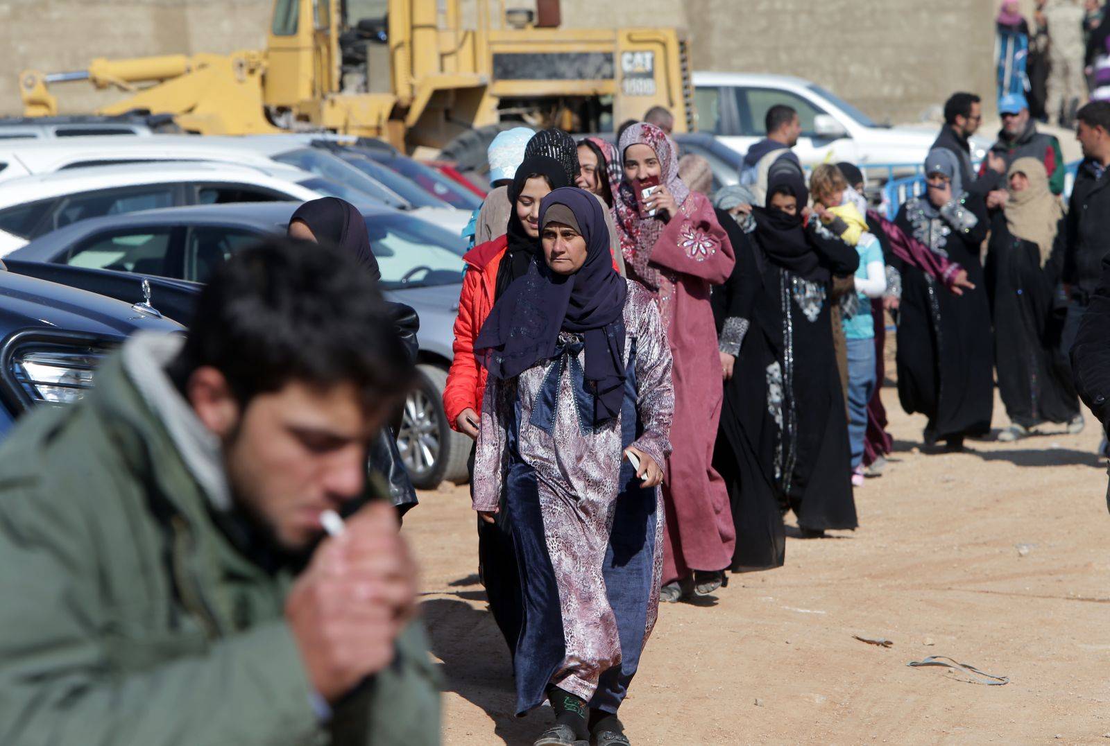 توقف استقبال سوريين بصفة لاجئين في لبنان