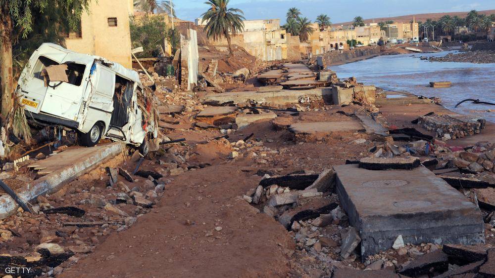 الجزائر.. الفيضانات تحاصر 90 ألف شخص بتندوف