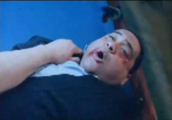 بالفيديو: ضُرب بسبب تناوله اللّحم