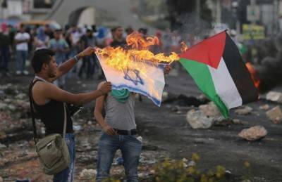 فلسطينيون يبحثون عن "هبّة" شعبية لمقاطعة إسرائيل اقتصاديًا
