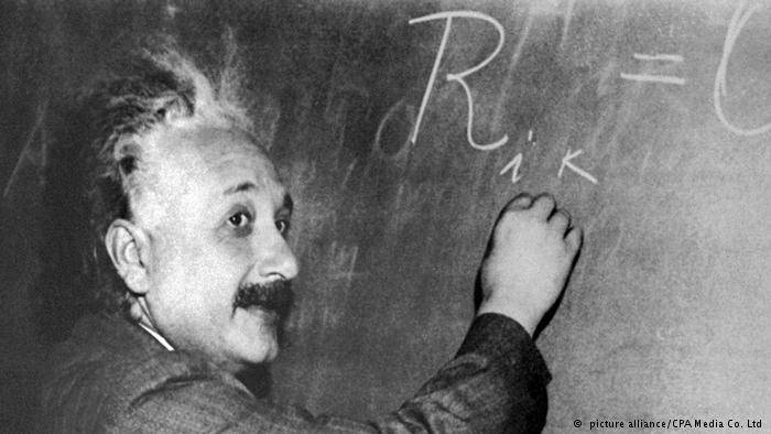 ما النظرية التي حيرت أينشتاين؟!