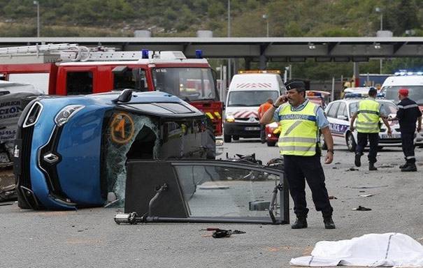 42  قتيلاً في حادث مروري في فرنسا