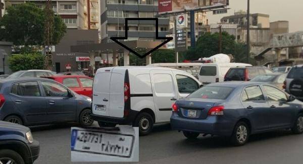 ما فارقة معو! القصة قصة أخلاق...