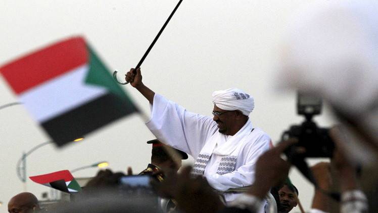 شطب السودان من قائمة الدول التي تمول الإرهاب وتغسل الأموال